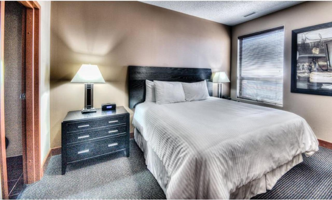 Grand Inn & Residence- Grande Prairie Esterno foto
